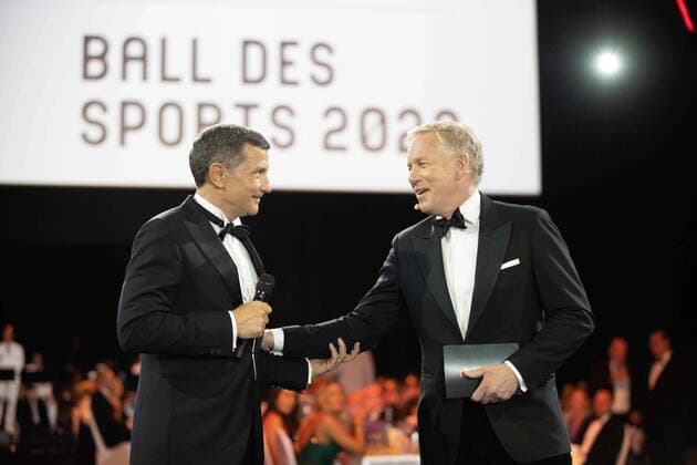 Bilder des Jahres 2022, Sport 07 Juli Sport Bilder des Tages v.l. Thomas BERLEMANN, Vorstandsvorsitzender Stiftung Deutsche Sporthilfe, Johannes B. KERNER, Moderator Poolfoto! Ball des Sports am 16.07.2022 in Wiesbaden