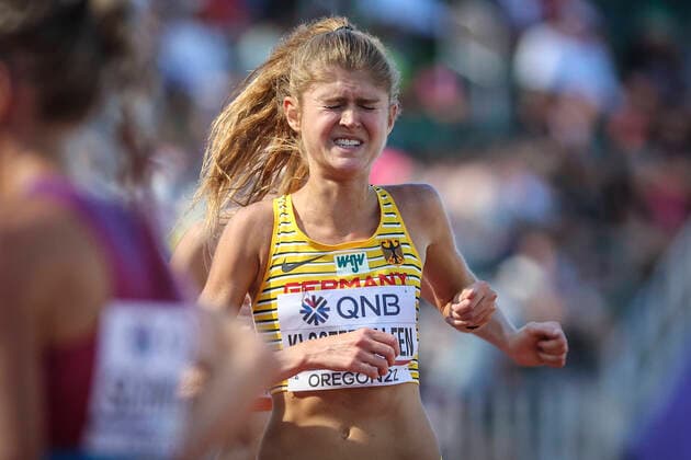 Bilder des Jahres 2022, Sport 07 Juli Sport Themen der Woche KW29 Sport Bilder des Tages World Athletics Championships Oregon 22; United States of America, 20.07.2022 Sie kaempfte beim 5000m-Vorlauf: Konstanze Klosterhalfen (GER TSV Bayer 04 Leverkusen 5000m 10000m) am 20.07.22 im Hayward Field in Eugene an Tag 6 der World Athletics Championships Oregon22. Copyright: xBEAUTIFULxSPORTS AxelxKohringx