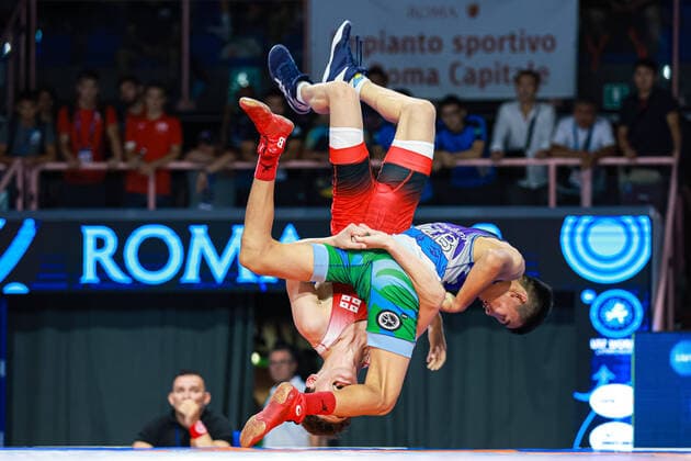 Bilder des Jahres 2022, Sport 07 Juli Sport Themen der Woche KW30 Wrestling U17, U 17 World Championships 51kg GR - AYTJAN KHALMAKHANOV (UZB) df. Anri KHOZREVANIDZE (GEO) Roma Italia