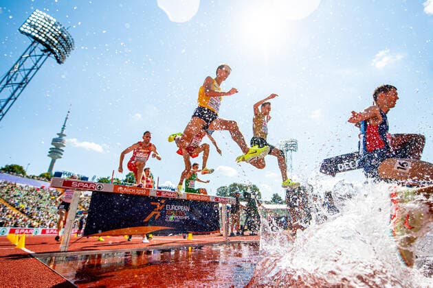 220816 Vidar Johansson of Sweden competes in men?s 3000 meters steeplechase qualification during day 6 of the European Championships on August 16, 2022 in Munich. Photo: Vegard Grott BILDBYRAN kod VG VG0334 friidrott athletics friidrett europamästerskap em em 2022 european championships munich 2022 munchen-em day 6 bbeng hinder sverige sweden Copyright: VEGARDxGRoTT BB220816VG047