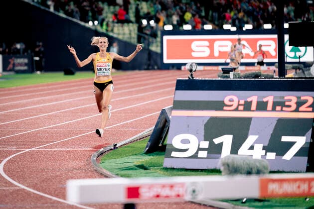 Bilder des Jahres 2022, Sport 08 August Sport Themen der Woche KW33 Sport Bilder des Tages European Championships Munich22; Leichtathletik, 20.08.2022 Lea Meyer (GER) im 3000m Hindernis Finale am 20.08.2022 bei den Leichtathletik-Europameisterschaften in Muenchen Copyright: xBEAUTIFULxSPORTS Flatemerschx