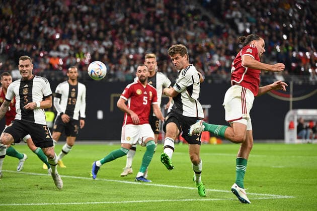Bilder des Jahres 2022, Sport 09 September Sport Themen der Woche KW38 Sport Bilder des Tages Fussball, Herren, Saison 2022 23, Nations League (Liga A, Gruppe 3, 5. Spieltag) in Leipzig, Deutschland - Ungarn, Adam Szalai (Ungarn) re. erzielt das Tor zum 0:1 , 23.09.2022, Copyright: xMatthiasxKochx