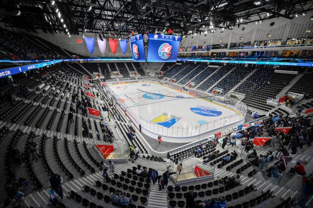 Swiss Life Arena des ZSC, ZSC Lions - HC Fribourg Gotteron, National League, Eishockey, 18.10.2022