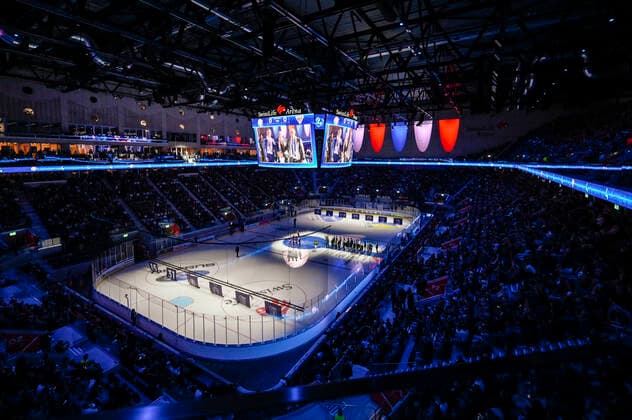Swiss Life Arena des ZSC, ZSC Lions - HC Fribourg Gotteron, National League, Eishockey, 18.10.2022