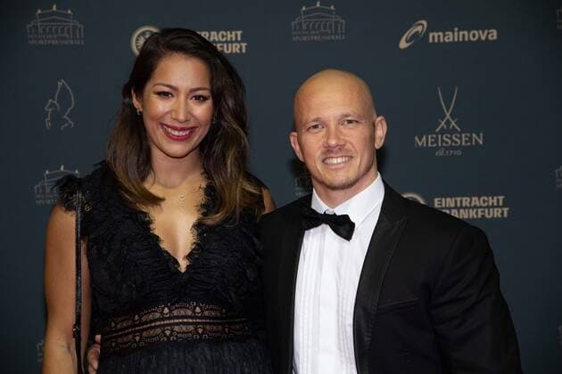 Fabian HAMBUECHEN mit Freundin Viktoria, roter Teppich, Red Carpet Show, 40. Deutscher Sportpresseball in der Alten Oper Frankfurt, 05.11.2022. Â