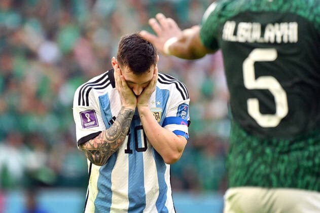 Lionel MESSI (ARG), Enttaeuschung,Frust, enttaeuscht,frustriert,niedergeschlagen, Aktion,Halbfigur,halbe Figur. Spiel 8,Gruppe C Argentinien (ARG) - Saudi Arabien (KSA) 1-2 am 22.11.2022, Lussail Stadium. Fussball Weltmeisterschaft 20122 in Katar vom 20.11. - 18.12.2022