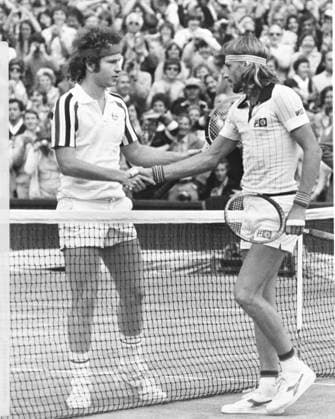 WIMBLEDON 1980, FINAL, MATCH ACTION. FR.V. JOHN MCENROE, TENNISSPELARE USA OCH BJÖRN BORG, TENNISSPELARE SVERIGE. BORG VANN MED 1-6,7-5,6-3,6-7,8-6. 1980-07-05 (c) HAMMETT KEITH Aftonbladet IBL Bildbyra * * * EXPRESSEN OUT * * * AFTONBLADET 3780 Stockholm Sverige x2512x