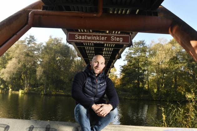 Ronald Rauhe Kanute <p>Der deutsche Kanute Ronald Rauhe am 29. Oktober 2021 bei einem Spaziergang am Saatwinkler Steg (seinem Trainingsgelände) in Berlin. Deutschland Berlin Copyright: RetoxKlar NUR FÜR REDAKTIONELLE ZWECKE