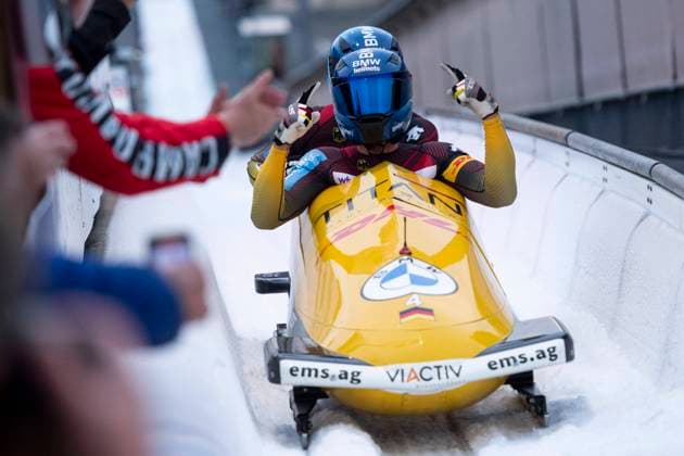 Bilder des Jahres 2023, Sport 01 Januar Sport Themen der Woche KW01 Johannes Lochner, Georg Fleischhauer (Deutschland) jubeln ueber den Sieg, GER, BMW IBSF Bob Weltcup Winterberg, Rennen Maenner Zweierbob, 07.01.2023, Saison 2022 2023 GER, BMW IBSF Bob Weltcup Winterberg, Rennen Maenner Zweierbob, 07.01.2023, Saison 2022 2023 Winterberg Copyright: xEibner Memmlerx EP_MMR