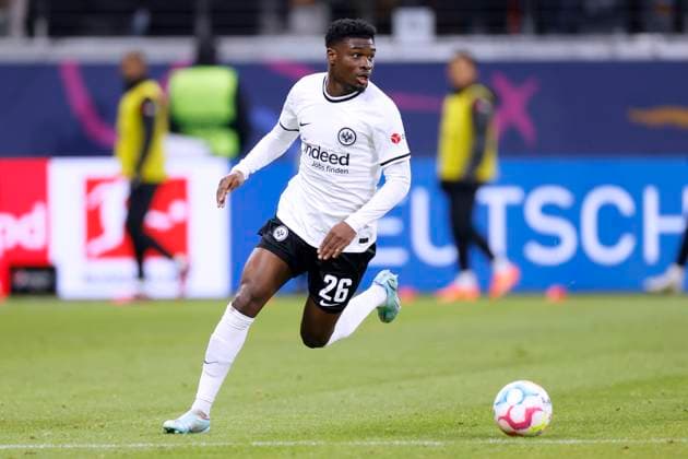 DINA EBIMBE Eric Team Eintracht Frankfurt Bundesliga DFL Saison 2022 - 2023 BL Spiel Eintracht Frankfurt - FC Schalke 04 3 : 0 am 21. 01. 2023 in Frankfurt DFL REGULATIONS PROHIBIT ANY USE OF PHOTOGRAPHS as IMAGE SEQUENCES and or QUASI-VIDEO Copyright: xLacixPerenyix