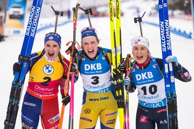 Bilder des Jahres 2023, Sport 02 Februar Sport Themen der Woche KW07 Sport Bilder des Tages 230219 Bronze medalist Julia Simon of France, Gold medalist Hanna Öberg of Sweden and Silver medalist Ingrid Landmark Tandrevold of Norway celebrates after Women s 12,5 km Mass Start during the IBU Biathlon World Championships on February 19, 2023 in Oberhof. Photo: Mathias Bergeld BILDBYRAN kod MB MB0560 skidskytte biathlon skiskyting skidskytte-vm vm ibu world championships biathlon world championships day 12 bbeng dam women kvinner masstart mass start jubel guld norge sverige Copyright: MATHIASxBERGELD BB230219MB147
