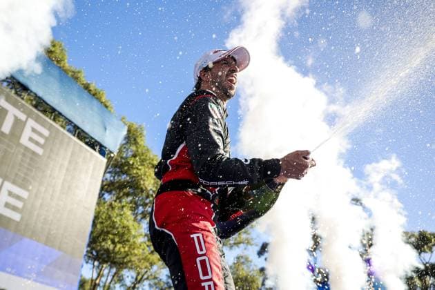 Bilder des Jahres 2023, Sport 02 Februar Sport Themen der Woche KW08 DA COSTA Antonio Felix (prt), TAG HAUER Porsche Formula E Team, Porsche 99X Electric, portrait podium, portrait during the 2023 Cape Town ePrix, 4th meeting of the 2022-23 ABB FIA Formula E World Championship, WM, Weltmeisterschaft on the Cape Town Street Circuit from February 23 to 25, in Cape Town, South Africa - AUTO - 2023 FORMULA E CAPE TOWN ePRIX DPPI Panoramic 03423004090900342300409090