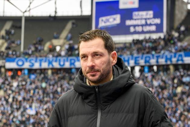 Sandro Schwarz (Hertha BSC Trainer), GER, Hertha BSC vs 1.FSV Mainz 05, Bundesliga, 24. Spieltag, Spielzeit 2022 2023, 11.03.23, DFL REGULATIONS PROHIBIT ANY USE OF PHOTOGRAPHS AS IMAGE SEQUENCES AND OR QUASI-VIDEO, GER, Berlin, Hertha BSC vs 1.FSV Mainz 05, Bundesliga, Spielzeit 2022 2023, 24. Spieltag, 11.03.2023, Berlin Copyright: xUwexKoch Eibner-Pressefotox EP_UKH