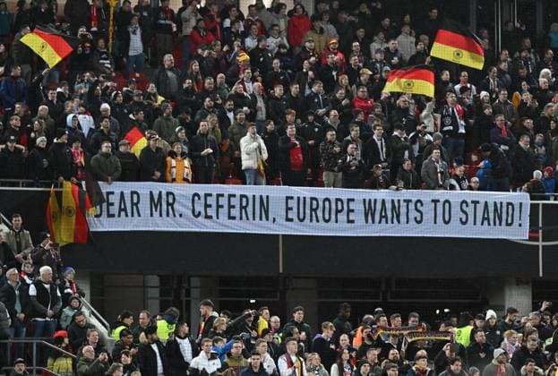 Fussball, Herren, Saison 2022 2023, Testspiel in Köln, Deutschland - Belgien, Banner mit der Aufschrift: Dear Mr. Ceferin, Europe wants to stand! , 28.03. 2023, Copyright: xMatthiasxKochx