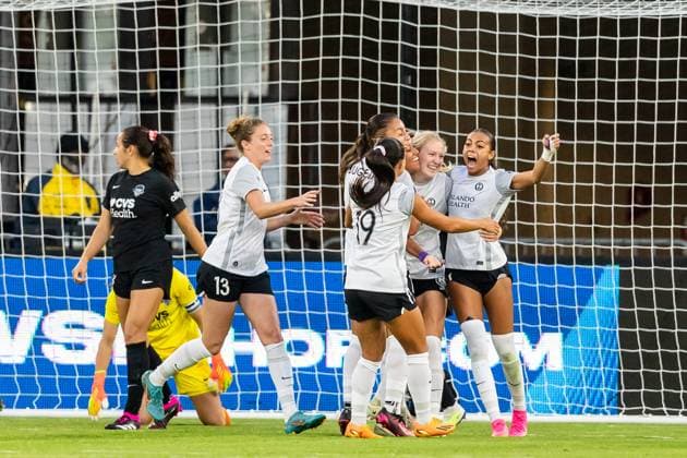 May 10, 2023, Washington, District of Columbia, USA: The Orlando Pride celebrate a goal by Tori Hansen following a cover kick during a UKG NWSL Challenge Cup match against the Washington Spirit at Audi Field. Washington USA - ZUMAb237 20230510_znp_b237_004 Copyright: xRobertxBlakleyx