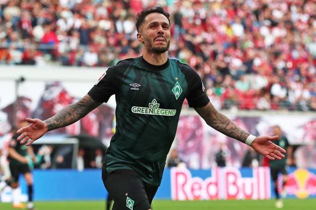 14.05.2023, xtgx, Fussball 1.Bundesliga, RB Leipzig - SV Werder Bremen emspor, v.l. Torjubel nach dem Tor zum celebrating the goal celebrate 0:1 durch Leonardo Bittencourt (SV Werder Bremen) (DFL DFB REGULATIONS PROHIBIT ANY USE OF PHOTOGRAPHS as IMAGE SEQUENCES and or QUASI-VIDEO) Leipzig