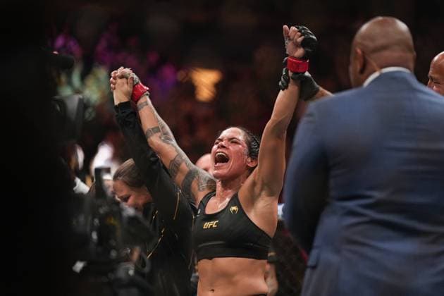 Bilder des Jahres 2023, Sport 06 Juni Sport Themen der Woche KW23 June 10, 2023, VANCOUVER, BC, CANADA: Amanda Nunes celebrates after defeating Irene Aldana during a UFC 289 women s bantamweight title bout, in Vancouver, on Saturday, June 10, 2023. Nunes announced her retirement after the bout. Canada News - June 10, 2023 - ZUMAc35_ 20230610_zaf_c35_339 Copyright: xDarrylxDyckx