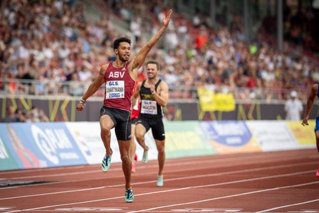 Bilder des Jahres 2023, Sport 07 Juli Sport Themen der Woche KW27 Sport Bilder des Tages Deutsche Leichtathletik-Meisterschaften; Kassel, 09.07.2023 Joshua Hartmann (ASV Koeln) laeuft ueber 200m deutschen Rekord und wird Deutscher Meister; Deutsche Leichtathletik-Meisterschaften am 09.07.2023 im Auestadion, Kassel (Hessen). Copyright: xBEAUTIFULxSPORTS AxelxKohringx
