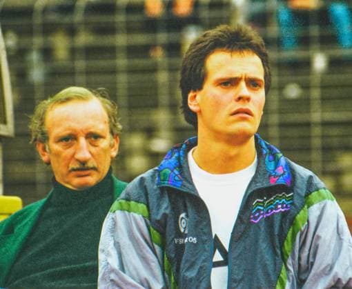 RECORD DATE NOT STATED Aus 2. BL. Saison 1992793 Hannover 96 - FSV Mainz 05 1:3 am 19.09.1992. Im Foto: Mainz Co- Trainer Hermann Hummels und Vize Peter Ahrens