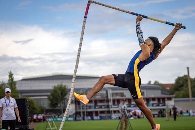 Bilder des Jahres 2023, Sport 07 Juli Sport Themen der Woche KW30 Sport Bilder des Tages TrueAthletes Classics 2023; Leverkusen, 29.07.2023 Emanuel Karalis (GRE); TrueAthletes Classics 2023 am 29.07.2023 im Manforter Stadion Leverkusen (Nordrhein-Westfalen). Copyright: xBEAUTIFULxSPORTS B.Hoffmannx