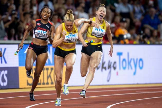 Bilder des Jahres 2023, Sport 08 August Sport Themen der Woche KW34 Sport Bilder des Tages World Athletics Championships Budapest 23; Hungary, 25.08.2023 Budapest, Hungary - August 25: Gina LUECKENKEMPER and Rebekka HAASE of GERMANY (GER) competing in the 4x100m Relay on position 3 and 4 on day 7 of the World Athletics Championships Budapest 23 at the National Athletics Centre in Budapest, Hungary on August 25, 2023. Copyright: xBEAUTIFULxSPORTS AxelxKohringx