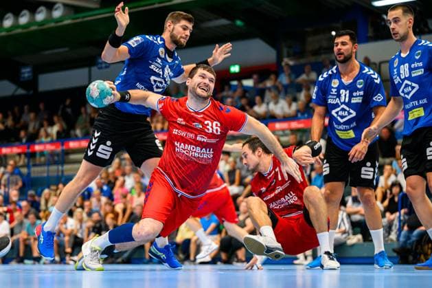 Bilder des Jahres 2023, Sport 08 August Sport Themen der Woche KW34 Sport Bilder des Tages Aue, 26. August 2023: DHB Pokal - 23 24 - EHV Aue - SG BBM Bietigheim Jonathan Fischer (Bietigheim) Lössnitz Erzgebirgshalle Deutschland
