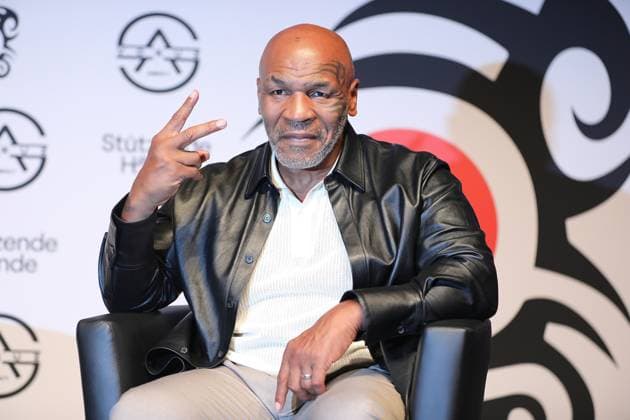 Bilder des Jahres 2023, Sport 09 September Sport Themen der Woche KW37 Sport Bilder des Tages 14.09.2023 Offenbach am Main, Capiol Mike Tyson - Eine Gala der Superlative Michael Gerard Mike Tyson Ex-US-amerikanischer Schwergewichtsboxer auf der Bühne