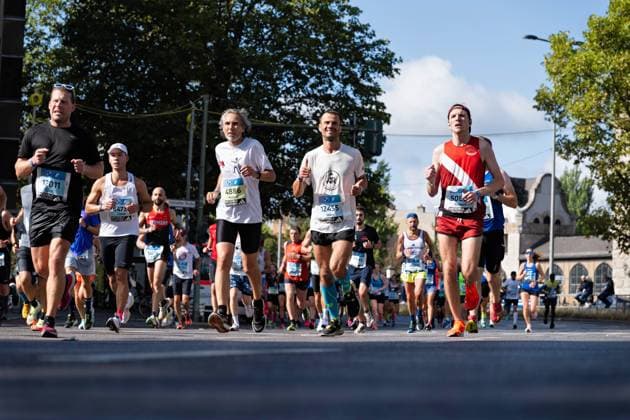 24.09.2023,Berlin,49. BMW BERLIN-MARATHON,Impressionen,Ortsteil Schmargendorf im Bezirk Wilmersdorf.Hohenzollerndamm.