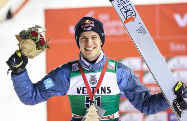 Bilder des Jahres 2023, Sport 11 November Sport Themen der Woche KW47 Sport Bilder des Tages NORDIC SKIING - FIS WC Ruka, Nordic Opening KUUSAMO,FINLAND,26.NOV.23 - NORDIC SKIING, Ski jumping, Skispringen, Ski, nordisch - FIS World Cup, Nordic Opening, large hill, men. Image shows Andreas Wellinger (GER). GEPAxpictures xHaraldxSteiner