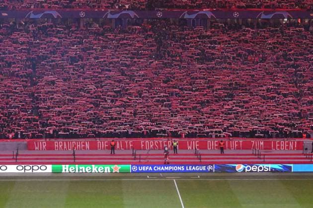 Bilder des Jahres 2023, Sport 12 Dezember Sport Themen der Woche KW50 Sport Bilder des Tages Fussball, Herren, Saison 2023 2024, UEFA Champions League (Gruppe C, 6. Spieltag), 1. FC Union Berlin - Real Madrid, v.l. Die Fans von 1. FC Union Berlin , 12.12. 2023, Copyright: xMatthiasxKochx