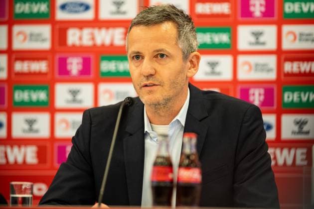 Pressekonferenz 1. FC Köln; 22.12.2023 Philipp Türoff (Kaufmännischer Geschäftsführer, 1.FC Köln) bei der Pressekonferenz Pressekonferenz 1.FC Köln nach der Verkündung des CAS-Urteils und nach Beendigung der Zusammenarbeit mit Cheftrainer Steffen Baumgart; Geissbockheim, Köln am 22.12.2023 Copyright: xBEAUTIFULxSPORTS Buriakovx