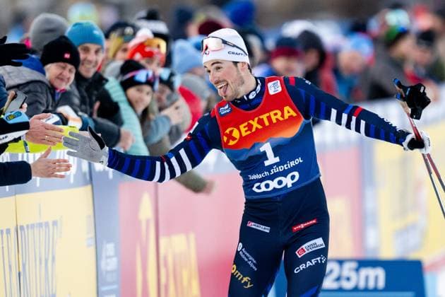 Bilder des Jahres 2023, Sport 12 Dezember Sport Themen der Woche KW52 Sport Bilder des Tages 231230 Lucas Chanavat of France celebrates after men s cross-country skiing sprint final during Tour de Ski on December 30, 2023 in Toblach. Photo: Mathias Bergeld BILDBYRAN kod MB MB0816 skidor cross-country skiing langrenn världscupen fis cross country world cup sprint sverige bbeng tour de ski jubel Copyright: MATHIASxBERGELD BB231230MB178