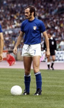 23.06.74 Polen - Italien Deutschland, Stuttgart, 23.06.1974, Fussball, WM 1974 in Deutschland, Polen - Italien (2:1): Sandro Mazzola (Italien).