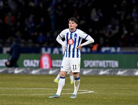 Fussball, Herren, Saison 2023 2024, 2. Bundesliga (20. Spieltag), Hertha BSC - Hamburger SV, Fabian Reese (Hertha BSC), Enttäuschung nach Abpfiff, 03.02. 2024, Copyright: xSebastianxRäppold MatthiasxKochx