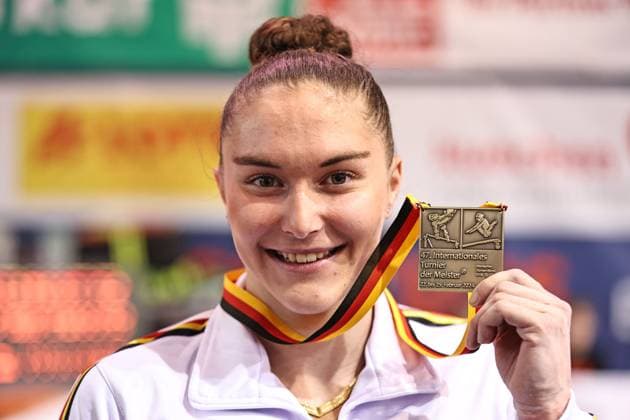 Bilder des Jahres 2024, Sport 02 Feburar Sport Themen der Woche KW08 Sport Bilder des Tages Maellyse Brassart, BEL, after bars final at 2024 world cup Turnier der Meister in Cottbus; 24 02 2024;
