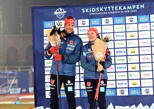 Bilder des Jahres 2024, Sport 02 Februar STOCKHOLM, SVERIGE 20240226 Philipp Nawrath och Janina Hettich-Walz, Tyskland, tog en andra plats i mandagens skidskyttetävling i singelmix i Skidskyttekampen pa Stockholms stadion. STOCKHOLM SVERIGE x10080x Copyright: xFredrikxSandberg TTx SKIDSKYTTEKAMPEN 2024