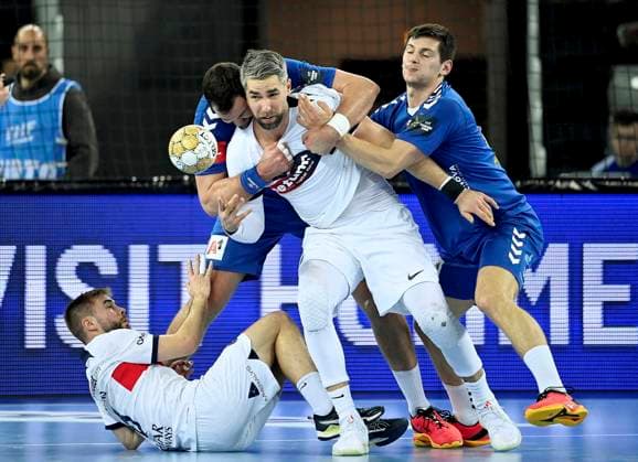 Bilder des Jahres 2024, Sport 02 Februar Sport Themen der Woche KW09 Sport Bilder des Tages Croatia, Zagreb, 290224. Arena Zagreb. Match of the 13th round of Group A of the Handball Champions League, Zagreb - Paris Saint Germain. In the photo: Luka Karabatic. Photo: Ronald Gorsic CROPIX