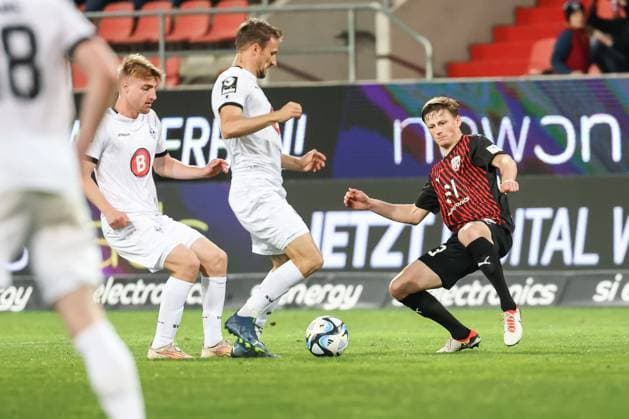 3. Liga; FC Ingolstadt 04 - SV Waldhof Mannheim; Moritz Seiffert (23, FCI) 3. Liga - FC Ingolstadt 04 Saison 2023 2024 SV Waldhof Mannheim