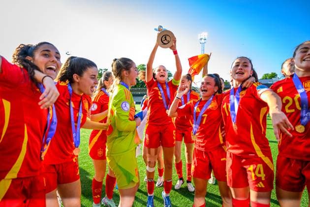 Bilder des Jahres 2024, Sport 05 Mai Sport Themen der Woche KW21 Sport Bilder des Tages 240518 Players of Spain celebrate after the UEFA European Women?s Under-17 Championship final match between England and Spain on May 18, 2024 in Malmö. Photo: Mathilda Ahlberg BILDBYRAN kod MA MA0667 fotboll football soccer fotball em U17, U 17 f17 UEFA EURO, EM, Europameisterschaft,Fussball under 17 england spanien spain dam bbeng jubel Copyright: MATHILDAxAHLBERG BB240518MA131
