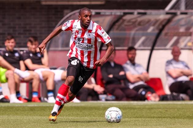2024-05-19 Sparta Rotterdam v SC Heerenveen - Dutch Eredivisie ROTTERDAM, NETHERLANDS - MAY 19: Said Bakari of Sparta Rotterdam runs with the ball during the Dutch Eredivisie match between Sparta Rotterdam and SC Heerenveen at Sparta-stadion Het Kasteel on May 19, 2024 in Rotterdam, Netherlands. (Photo by Hans van der Valk BSR Agency) Rotterdam Netherlands Content not available for redistribution in The Netherlands directly or indirectly through any third parties. Copyright: xBSRxAgencyx