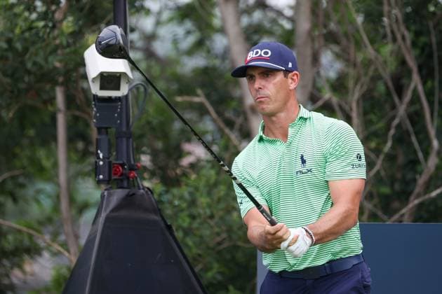 FORT WORTH, TX - MAY 24: Billy Horschel (USA) hits from the 9th tee during the Charles Schwab Challenge on May 24, 2024 at Colonial Country Club in Fort Worth, TX. (Photo by George Walker Icon Sportswire) GOLF: MAY 24 PGA, Golf Herren Charles Schwab Challenge EDITORIAL USE ONLY Icon240524029