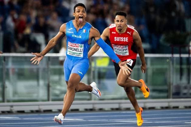 Sport Themen der Woche KW23 Sport Bilder des Tages 240608 Lorenzo Adele Simonelli of Italy celebrates after men?s 110 meters hurdles final during day 2 of the 2024 European Athletics Championships on June 8, 2024 in Rome. Photo: Vegard Grott BILDBYRAN kod VG VG0618 bbeng friidrott athletics friidrett friidrotts-em em friidretts-em 2024 european athletics championships jubel Copyright: VEGARDxGRoTT BB240608VG144