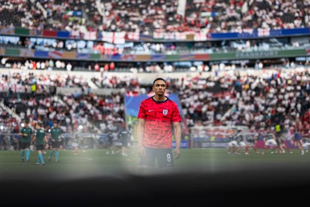 240620 Trent Alexander-Arnold of England ahead of the UEFA EURO, EM, Europameisterschaft,Fussball 2024 Football Championship match between Denmark and England on June 20, 2024 in Frankfurt. Photo: Mathias Bergeld BILDBYRAN kod MB MB0939 fotboll football soccer fotball fotbolls-em europamästerskap em uefa euro uefa european football championship euro 2024 danmark denmark england bbeng Copyright: MATHIASxBERGELD BB240620MB169