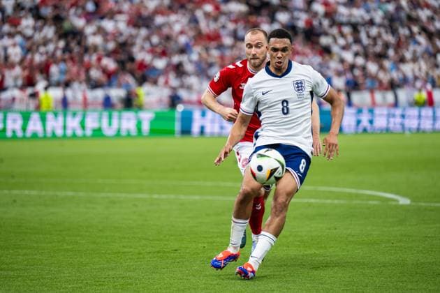 240620 Trent Alexander-Arnold of England and Christian Eriksen of Denmark during the UEFA EURO, EM, Europameisterschaft,Fussball 2024 Football Championship match between Denmark and England on June 20, 2024 in Frankfurt. Photo: Mathias Bergeld BILDBYRAN kod MB MB0939 fotboll football soccer fotball fotbolls-em europamästerskap em uefa euro uefa european football championship euro 2024 danmark denmark england bbeng Copyright: MATHIASxBERGELD BB240620MB211