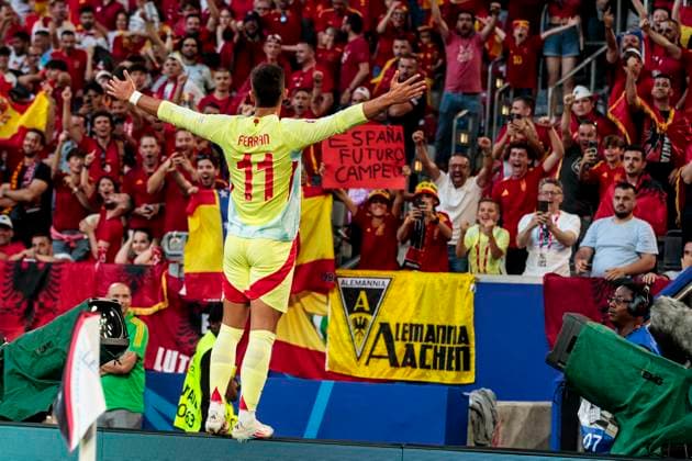 Bilder des Jahres 2024, Sport 06 Juni Sport Themen der Woche KW26 Sport Bilder des Tages UEFA EURO, EM, Europameisterschaft,Fussball 2024: Albanien - Spanien; 24.06.2024 Ferran Torres (Spanien, 11) jubelt nach seinem Tor. UEFA EURO 2024: Albanien - Spanien; Arena Düsseldorf, Düsseldorf, am 24.06.2024 Copyright: xBEAUTIFULxSPORTS Meuselx