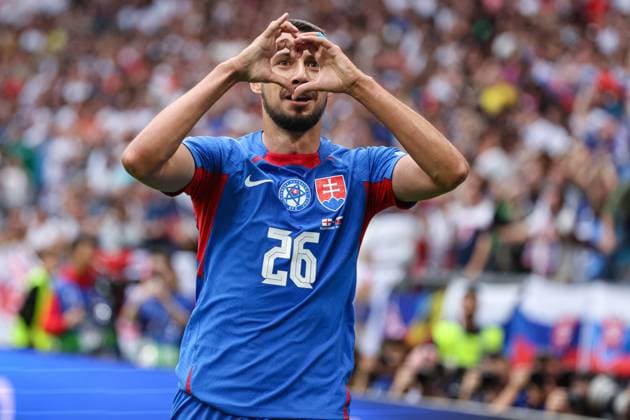 Bilder des Jahres 2024, Sport 06 Juni Sport Themen der Woche KW26 EURO 2024, England - Slowakei EM 2024: England - Slowakei am 30.06.2024 in der Arena AufSchalke in Gelsenkirchen Jubel, Torjubel, Torschuetze, Torschütze Ivan Schranz (Slovakia, 26) jubelt nach seinem Tor zum 0 zu 1