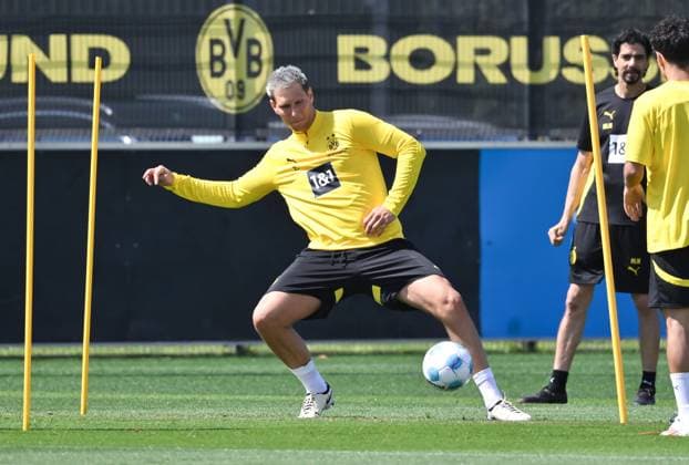 Sport Themen der Woche KW28 Sport Bilder des Tages Niklas Süle (Borussia Dortmund), Niklas Suele 11.07.2024, Fussball Saison 2024 2025, 1. Bundesliga, Trainingsauftakt Borussia Dortmund Dortmund Trainingsgelände Nordrhein Westfalen Deutschland