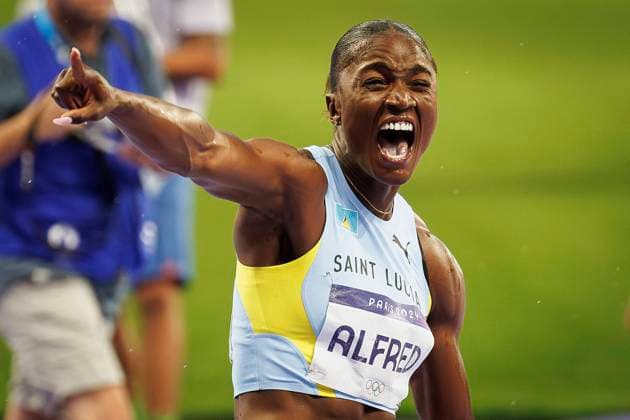 Bilder des Jahres 2024, Sport 08 August Sport Themen der Woche KW31 Sport Bilder des Tages Olympische Spiele (Leichtathletik); Paris, 03.08.2024 ALFRED Julien (Saint Lucia) gewinnt die 100m der Frauen; Olympische Spiele (Leichtathletik) am 03.08.2024 im Stade de France in Paris (Frankreich). Copyright: xBEAUTIFULxSPORTS AxelxKohringx