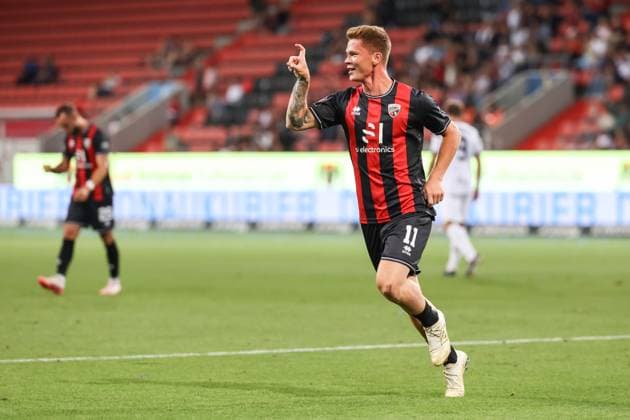 3. Liga; FC Ingolstadt 04 - SV Waldhof Mannheim; Sebastian Grönning (11, FCI) Tor Jubel Treffer 2:0 3. Liga - FC Ingolstadt 04 Saison 2024 2025 SV Waldhof Mannheim