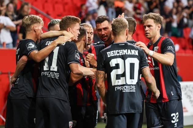 3. Liga; FC Ingolstadt 04 - SV Waldhof Mannheim; Sebastian Grönning (11, FCI) Tor Jubel Treffer 2:0 Mladen Cvjetinovic (19, FCI) Dennis Borkowski (7, FCI) Max Dittgen (10, FCI) Lukas Fröde (34, FCI) Simon Lorenz (32, FCI) Max Plath (14 FCI) 3. Liga - FC Ingolstadt 04 Saison 2024 2025 SV Waldhof Mannheim